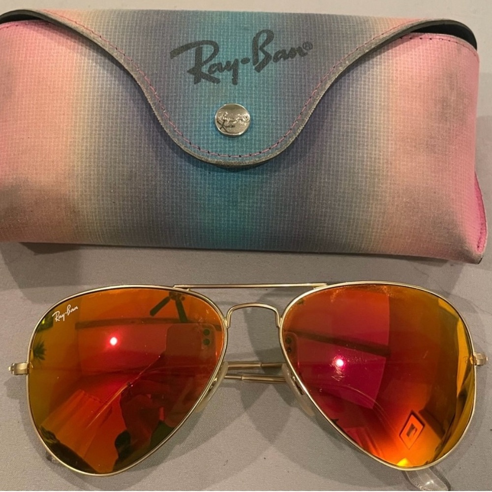 Ray-Ban Gold Aviators with Red Lenses